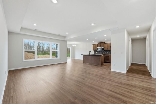 4388 Shadowood Lakes Trail, Fort Wayne, IN 46818