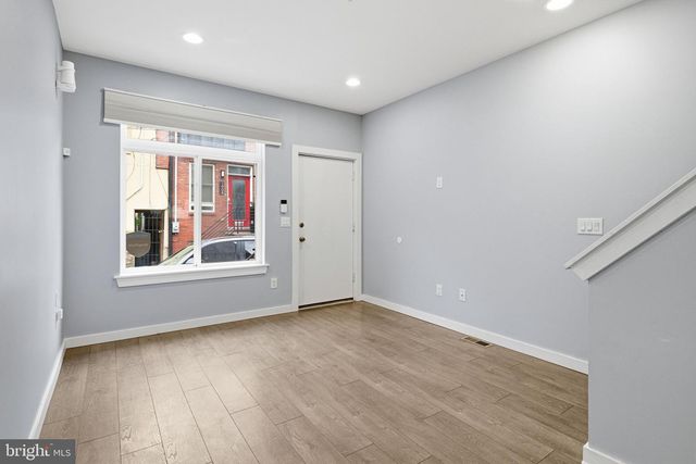 1905 E HAROLD ST, Philadelphia, PA 19125