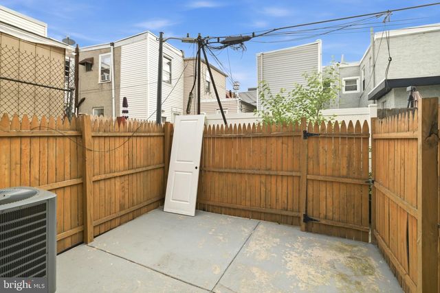 1905 E HAROLD ST, Philadelphia, PA 19125