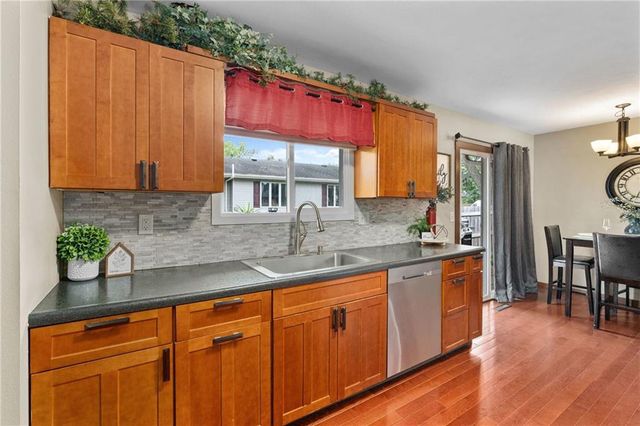 1516 Mitscher Avenue, Eau Claire, WI 54701