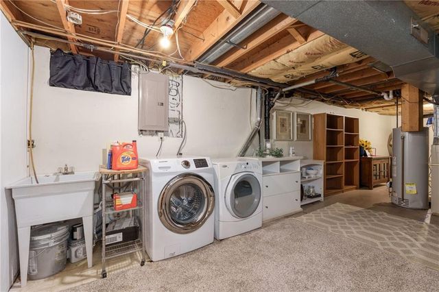 1516 Mitscher Avenue, Eau Claire, WI 54701