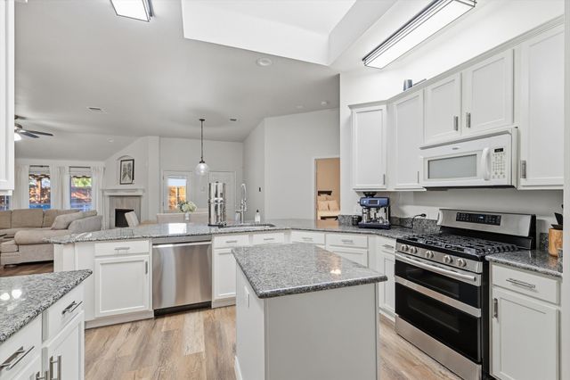 6509 Maple Drive, The Colony, TX 75056