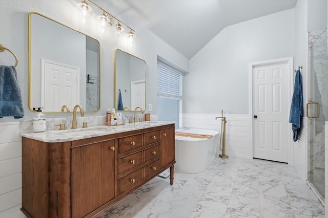 6509 Maple Drive, The Colony, TX 75056