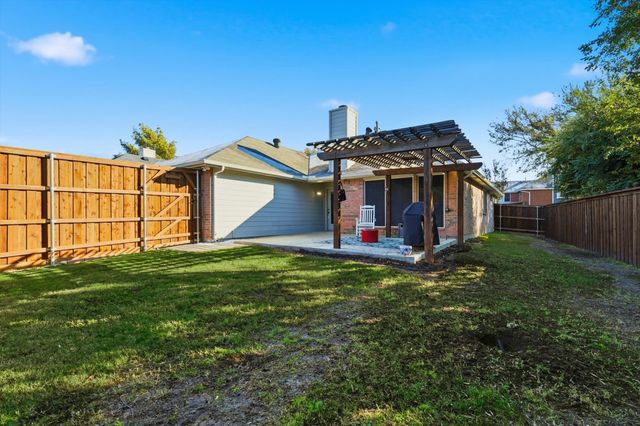 6509 Maple Drive, The Colony, TX 75056