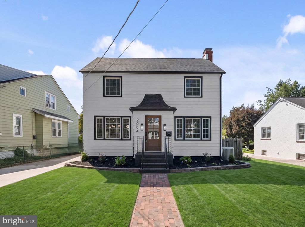 2004 SYCAMORE ST, HADDON HEIGHTS, NJ 08035 — exterior