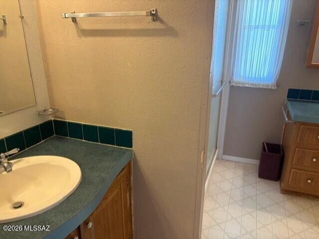 301 N Mescal Road, Benson, AZ 85602