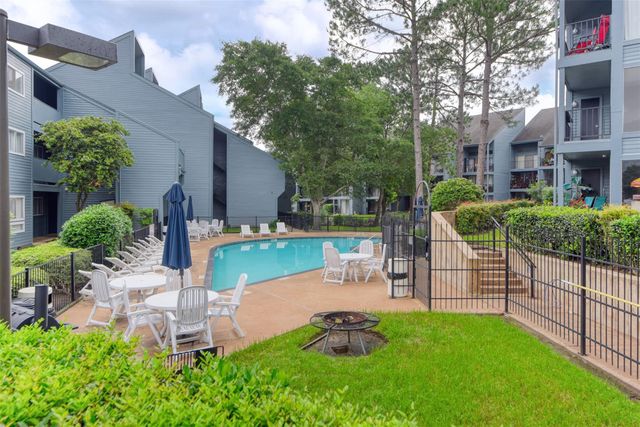 12500 Melville Drive 227C, Montgomery, TX 77356