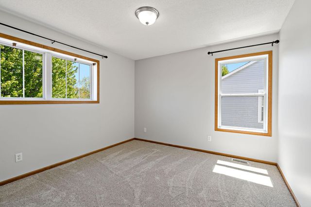 1788 Switchgrass Court, Shakopee, MN 55379