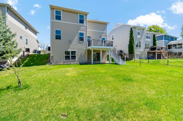 1788 Switchgrass Court, Shakopee, MN 55379