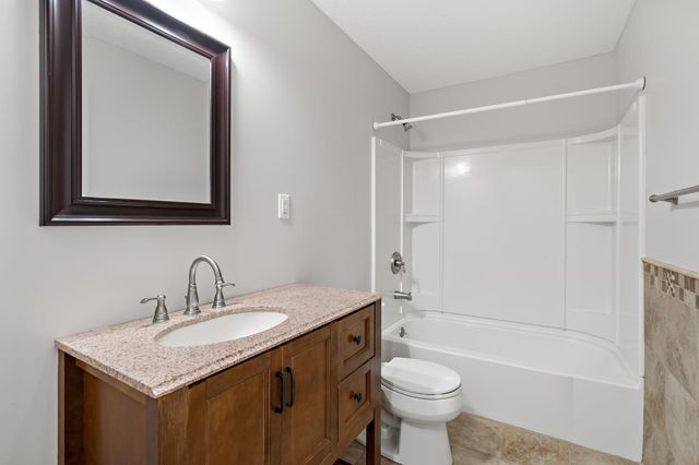 1788 Switchgrass Court, Shakopee, MN 55379