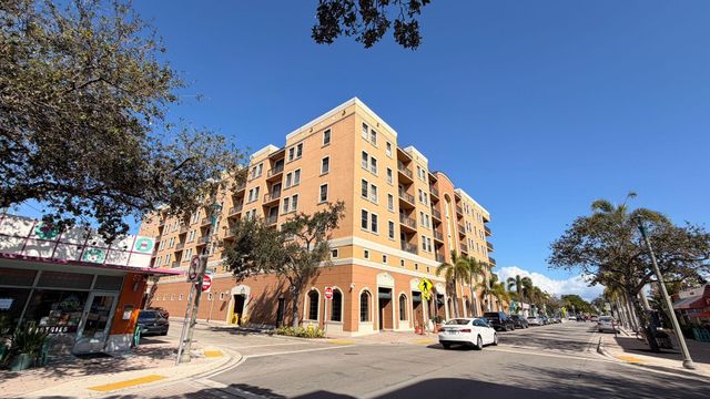 511 Lucerne Avenue 610, Lake Worth Beach, FL 33460