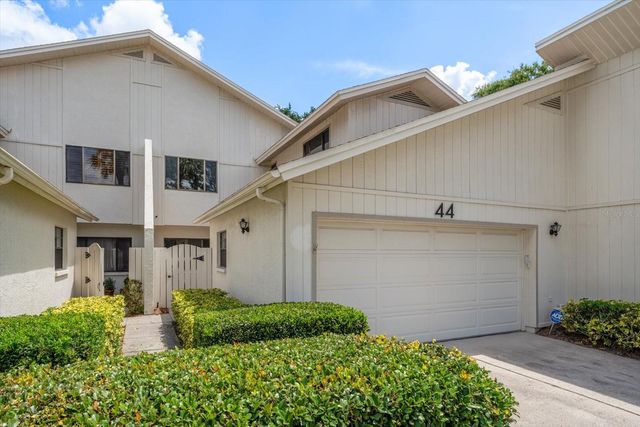 498 LAKEVIEW DRIVE 44, Palm Harbor, FL 34683