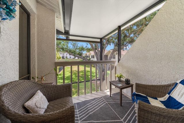 498 LAKEVIEW DRIVE 44, Palm Harbor, FL 34683