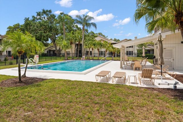 498 LAKEVIEW DRIVE 44, Palm Harbor, FL 34683