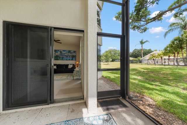 498 LAKEVIEW DRIVE 44, Palm Harbor, FL 34683