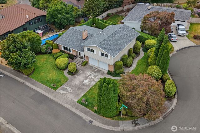 32125 27th Avenue SW, Federal Way, WA 98023