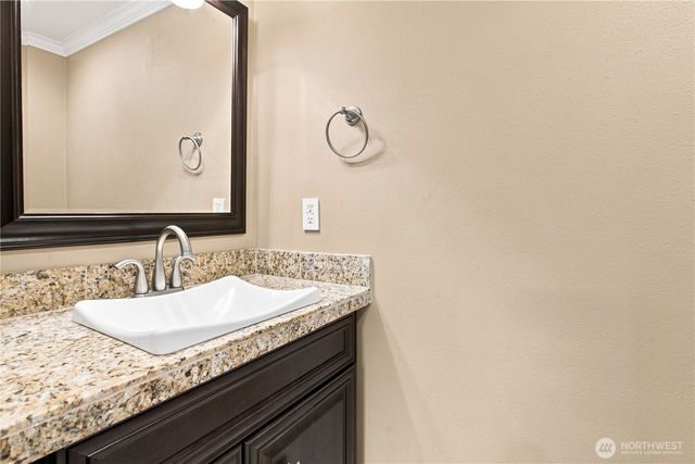 32125 27th Avenue SW, Federal Way, WA 98023