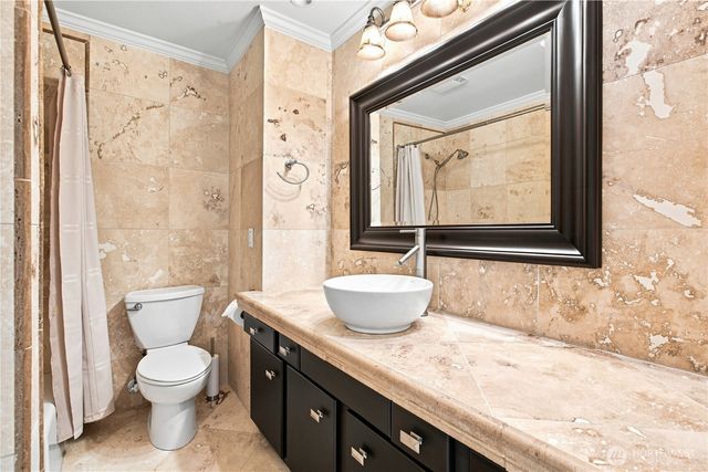 32125 27th Avenue SW, Federal Way, WA 98023