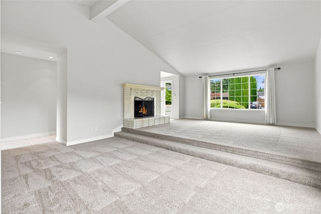 32125 27th Avenue SW, Federal Way, WA 98023
