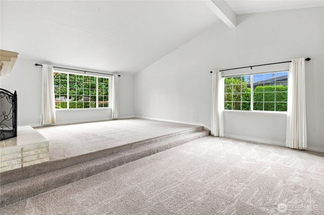 32125 27th Avenue SW, Federal Way, WA 98023