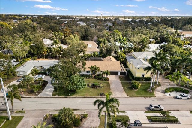 3727 TANGIER TERRACE, Sarasota, FL 34239