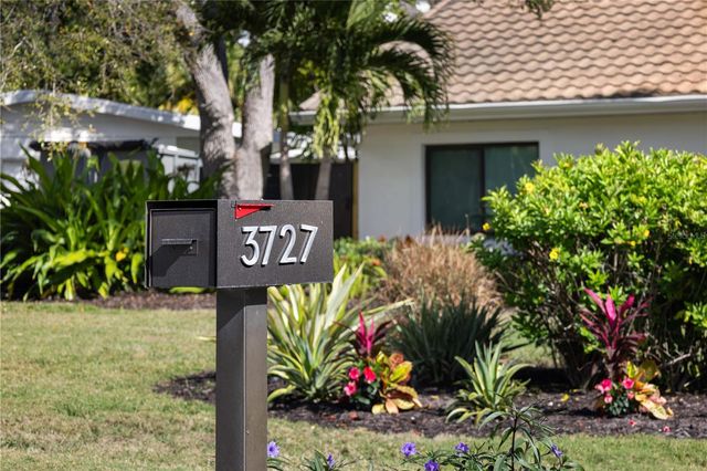3727 TANGIER TERRACE, Sarasota, FL 34239