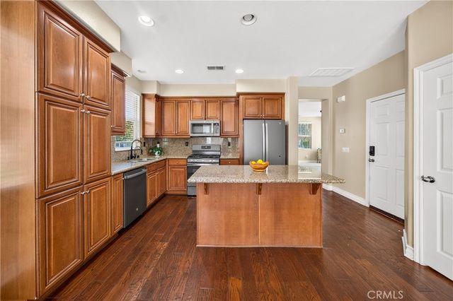 37183 Ascella Lane, Murrieta, CA 92563