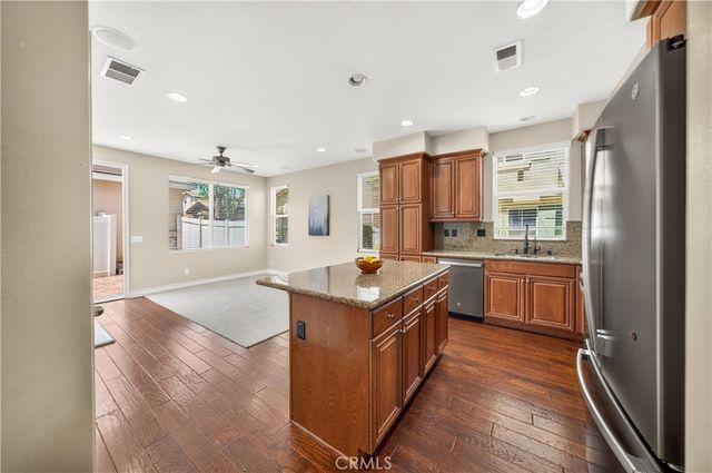37183 Ascella Lane, Murrieta, CA 92563