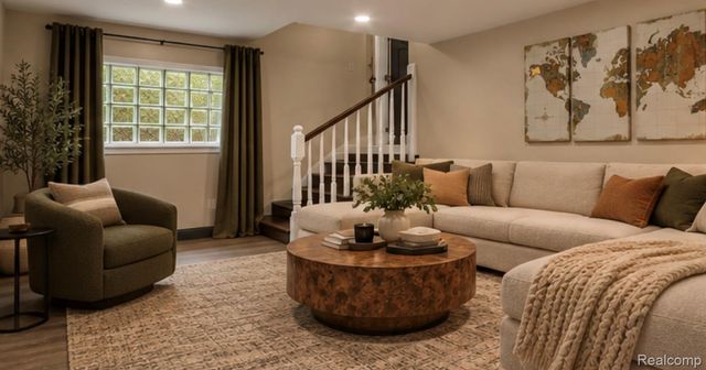 476 Touraine Road, Grosse Pointe Farms, MI 48236