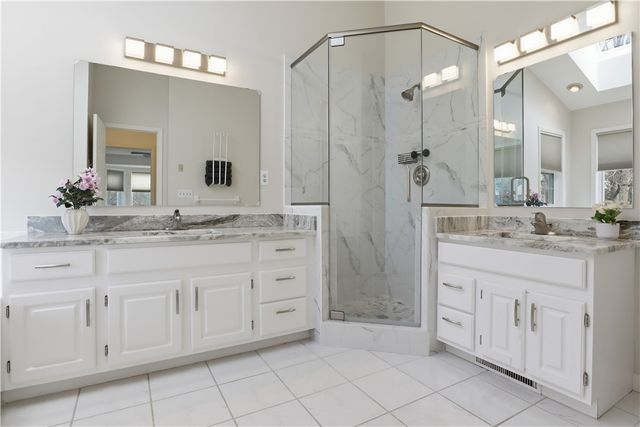 6 Shadow Creek, Penfield, NY 14526