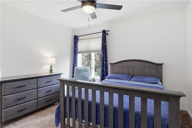 6 Shadow Creek, Penfield, NY 14526