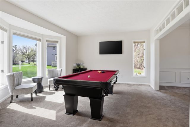 6 Shadow Creek, Penfield, NY 14526