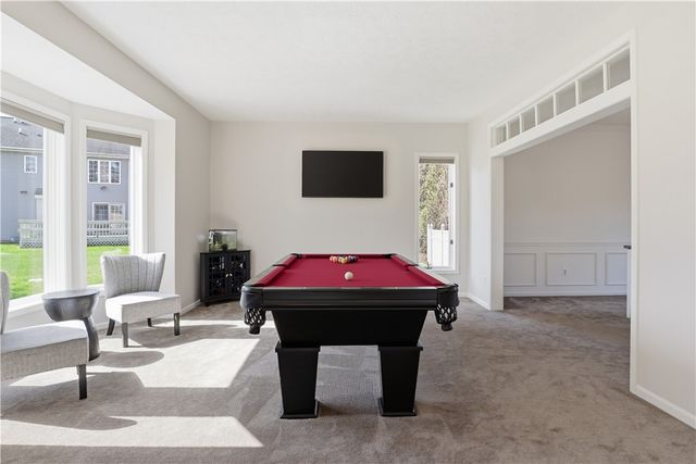 6 Shadow Creek, Penfield, NY 14526