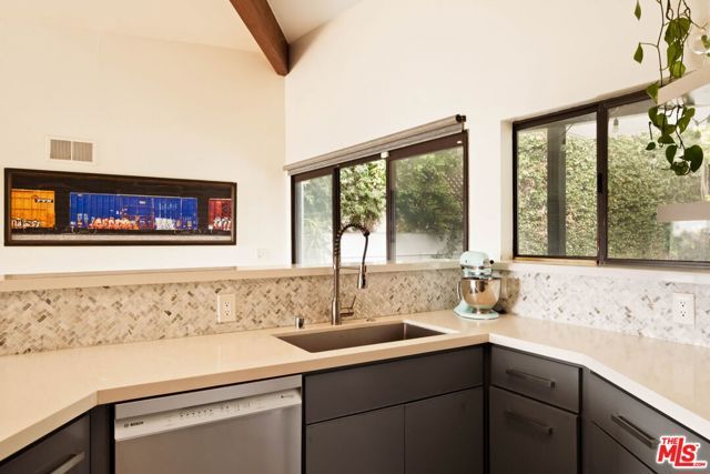303 Mavis Drive, Los Angeles, CA 90065