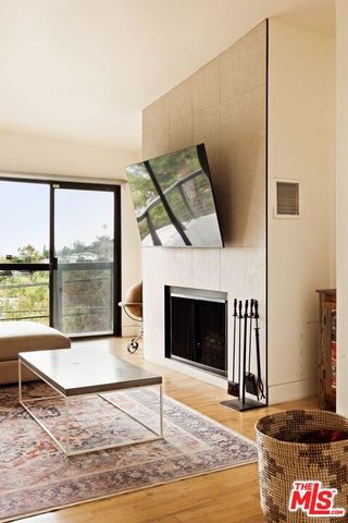 303 Mavis Drive, Los Angeles, CA 90065