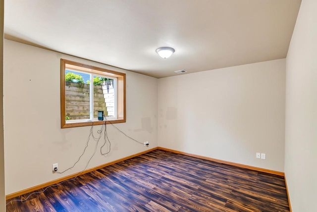 332 Sandridge Trail, Sun Prairie, WI 53590