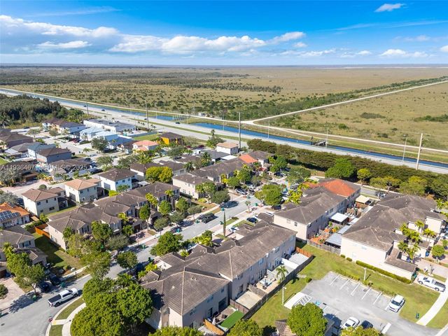 851 SW 154th Path 851, Miami, FL 33194