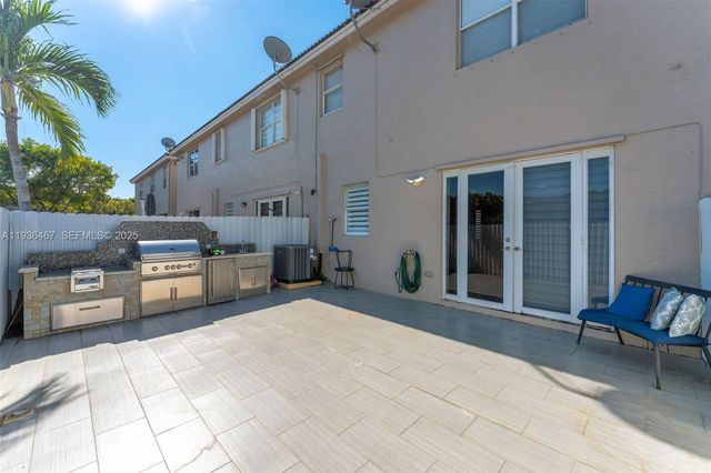 851 SW 154th Path 851, Miami, FL 33194