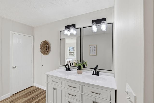 4024 Smith Lane, Ooltewah, TN 37363