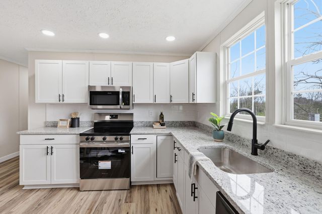 4024 Smith Lane, Ooltewah, TN 37363