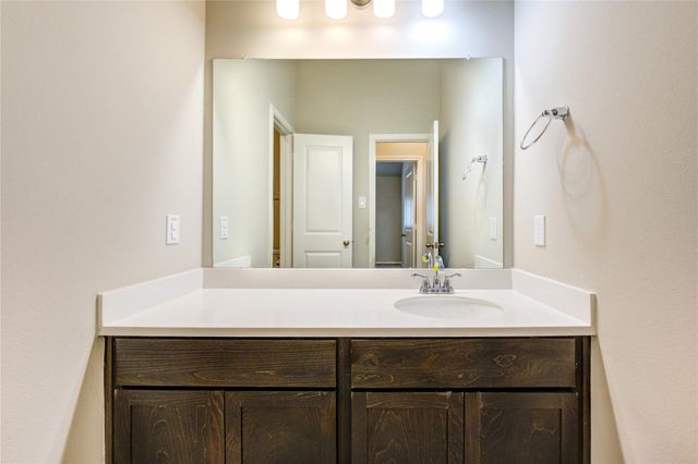 4727 Crest Hill Drive, Manvel, TX 77578