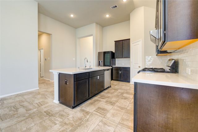 4727 Crest Hill Drive, Manvel, TX 77578