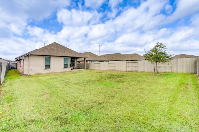 4727 Crest Hill Drive, Manvel, TX 77578
