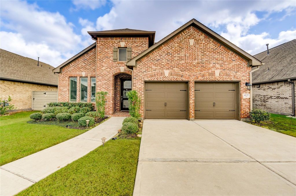 4727 Crest Hill Drive, Manvel, TX 77578