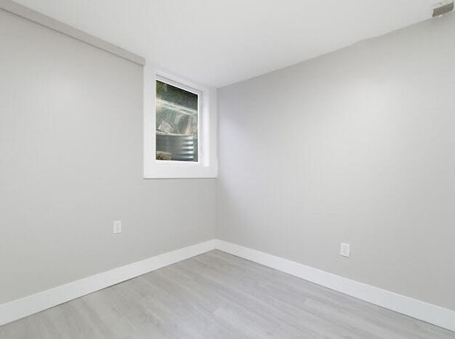 3667 Monroe Street, Gary, IN 46408