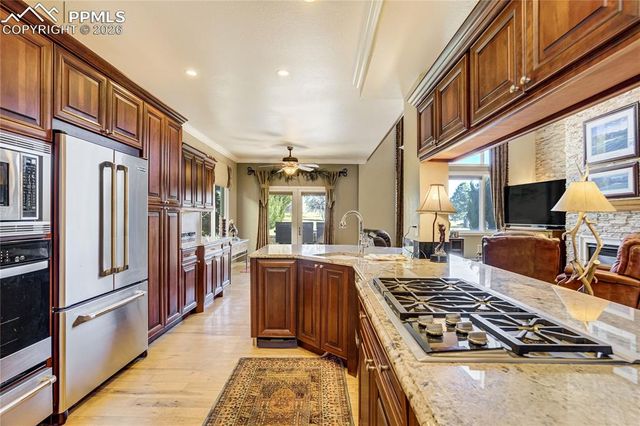 3271 Templeton Gap Road, Colorado Springs, CO 80907