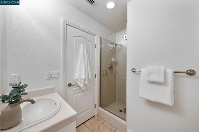 2755 Vernazza Dr, Livermore, CA 94550
