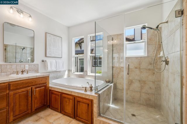 2755 Vernazza Dr, Livermore, CA 94550