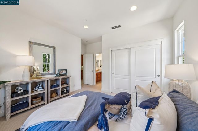 2755 Vernazza Dr, Livermore, CA 94550
