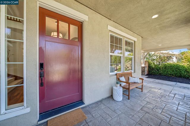 2755 Vernazza Dr, Livermore, CA 94550